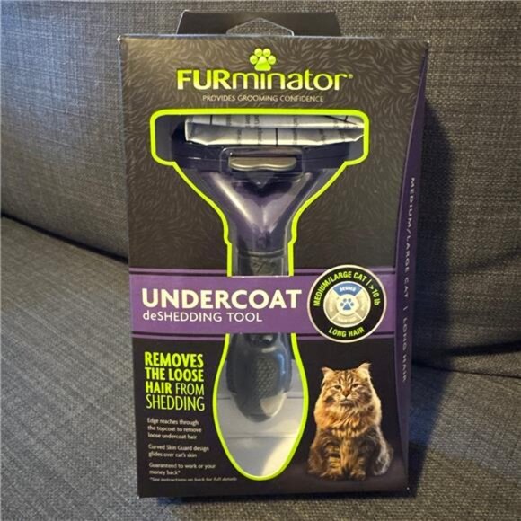 FURminator Short Hair Cat Deshedding Tool - Picture 9 of 10